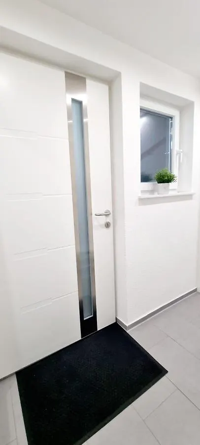 New Modern Selfcheckin Publicfreeparking Highspeed Wifi Kingsizebed Apartman Baden-Baden 0*,
